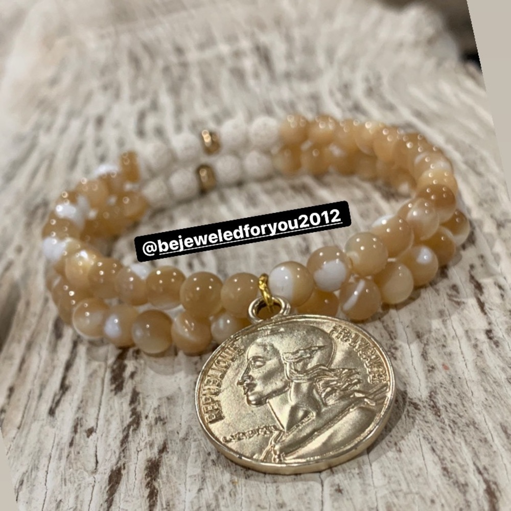 Mother of Pearl Bracelet Set
